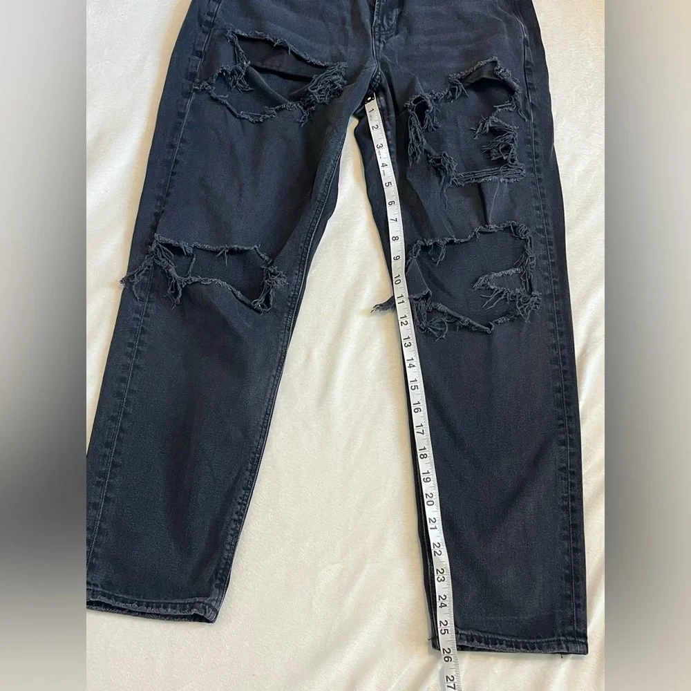 American Eagle Mom Jeans Relaxed Distressed Women’s Black Jeans Size 6 - Picture 7 of 16